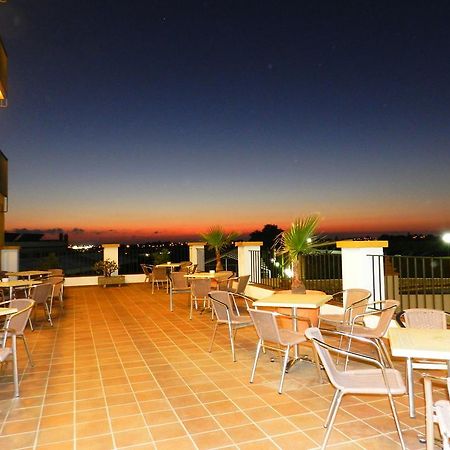 Hotel Balneario De Chiclana 奇克拉纳－德拉弗龙特拉 外观 照片