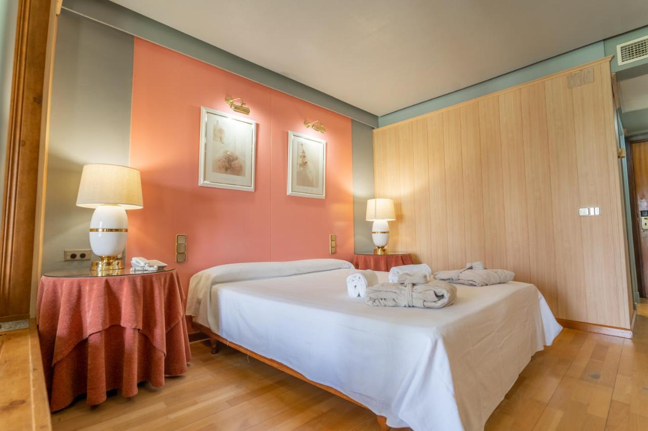 Hotel Balneario De Chiclana 奇克拉纳－德拉弗龙特拉 外观 照片